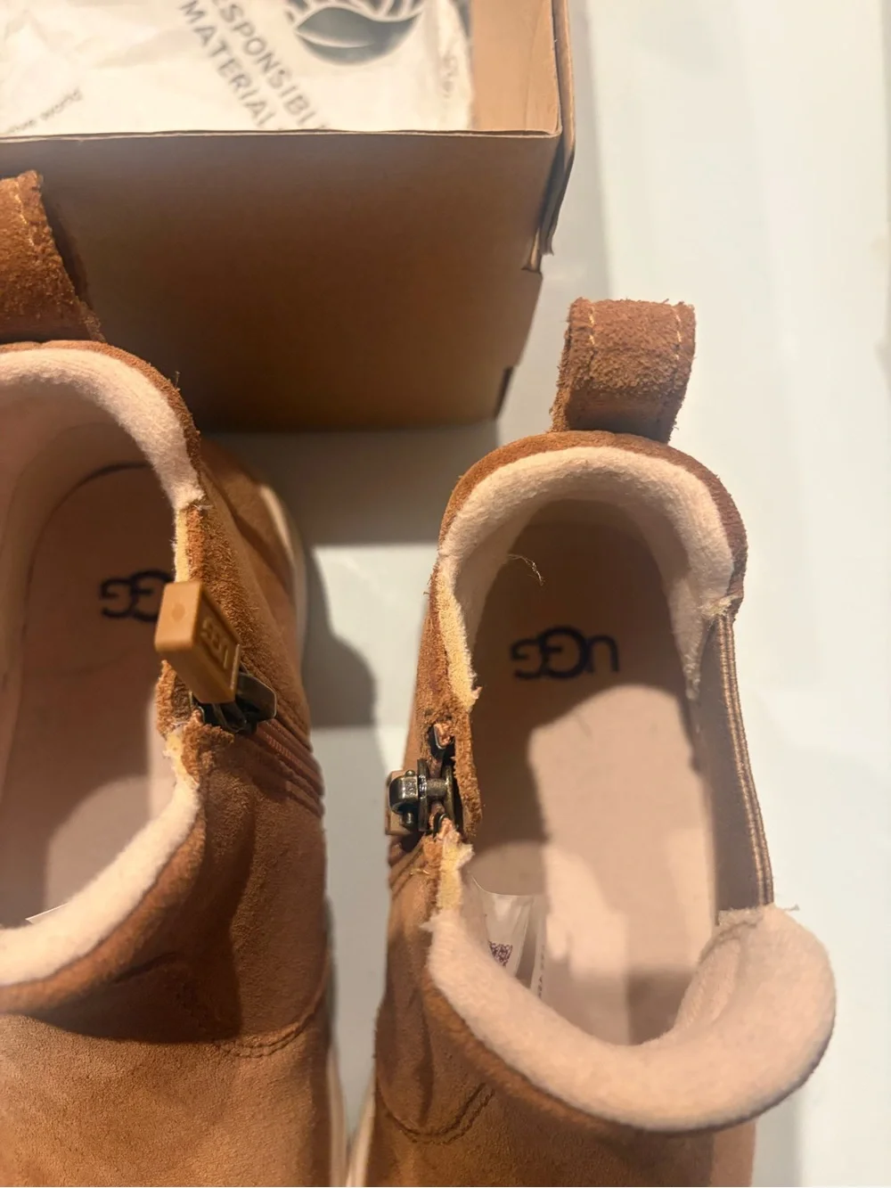 UGG Tan Kids Boots Gift Box